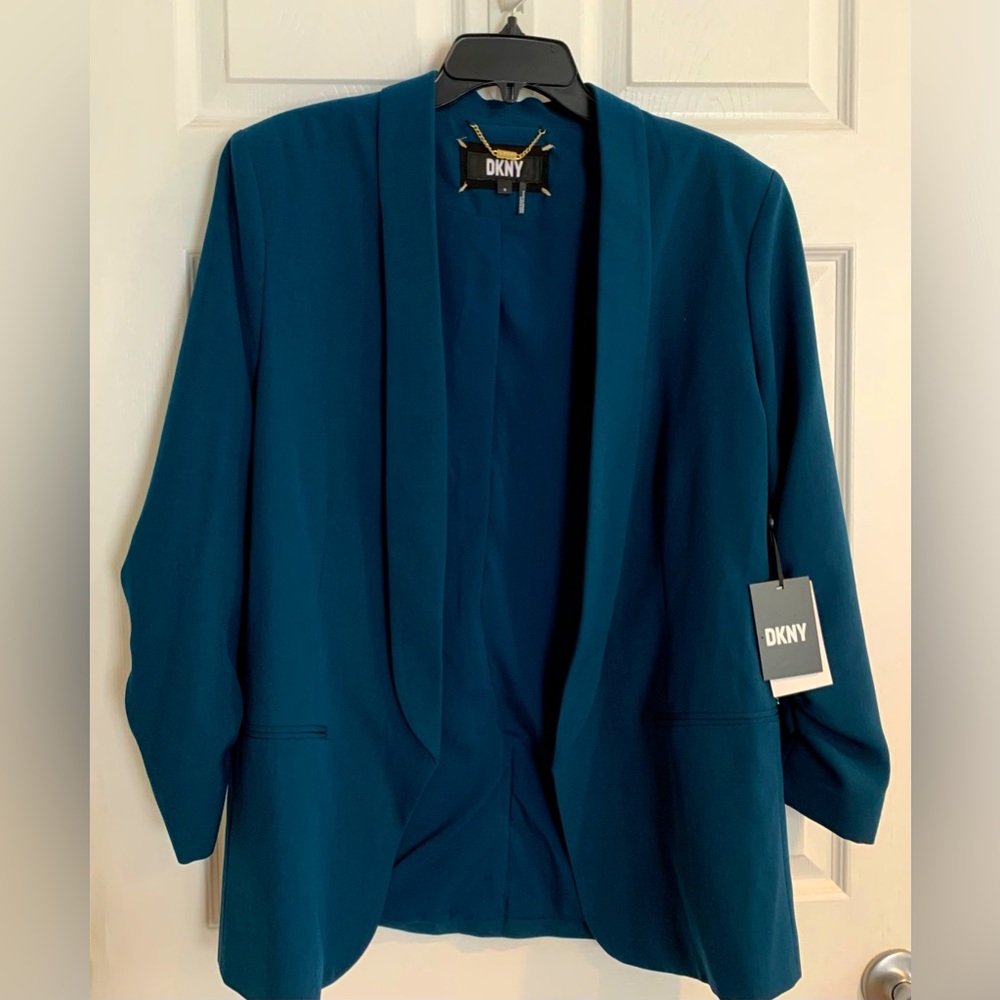 DKNY deep blue blazer size 16